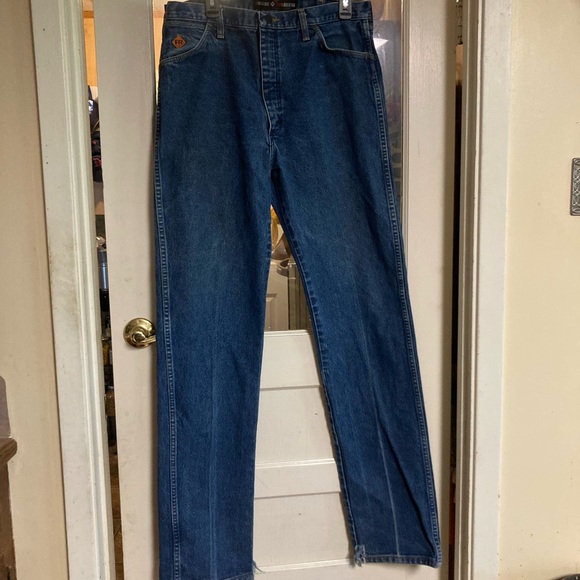 Blue Relaxed Denim Jeans - Picture 2 of 9